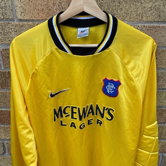 Vintage 1997-1999 Nike Glasgow Rangers Goalkeeper Shirt Large Satin - Picture 4 of 9